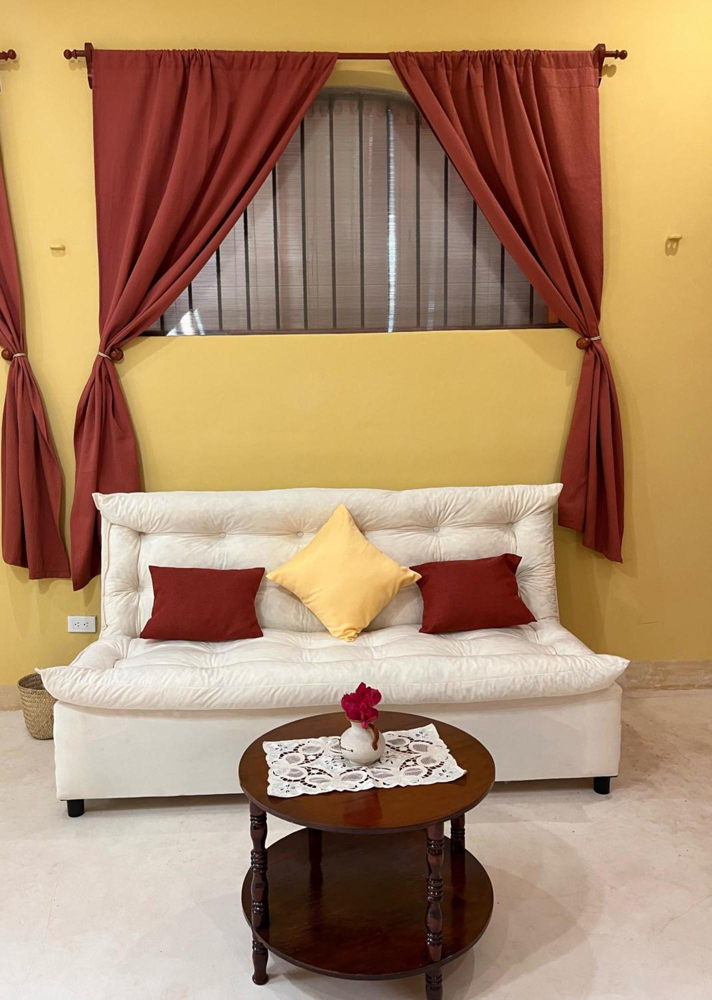 Bed and Breakfast Casa Tres Colibries Mérida Zewnętrze zdjęcie